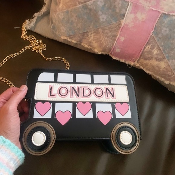 Varga Handbags - Pink & Black London Bus Shoulder Bag
